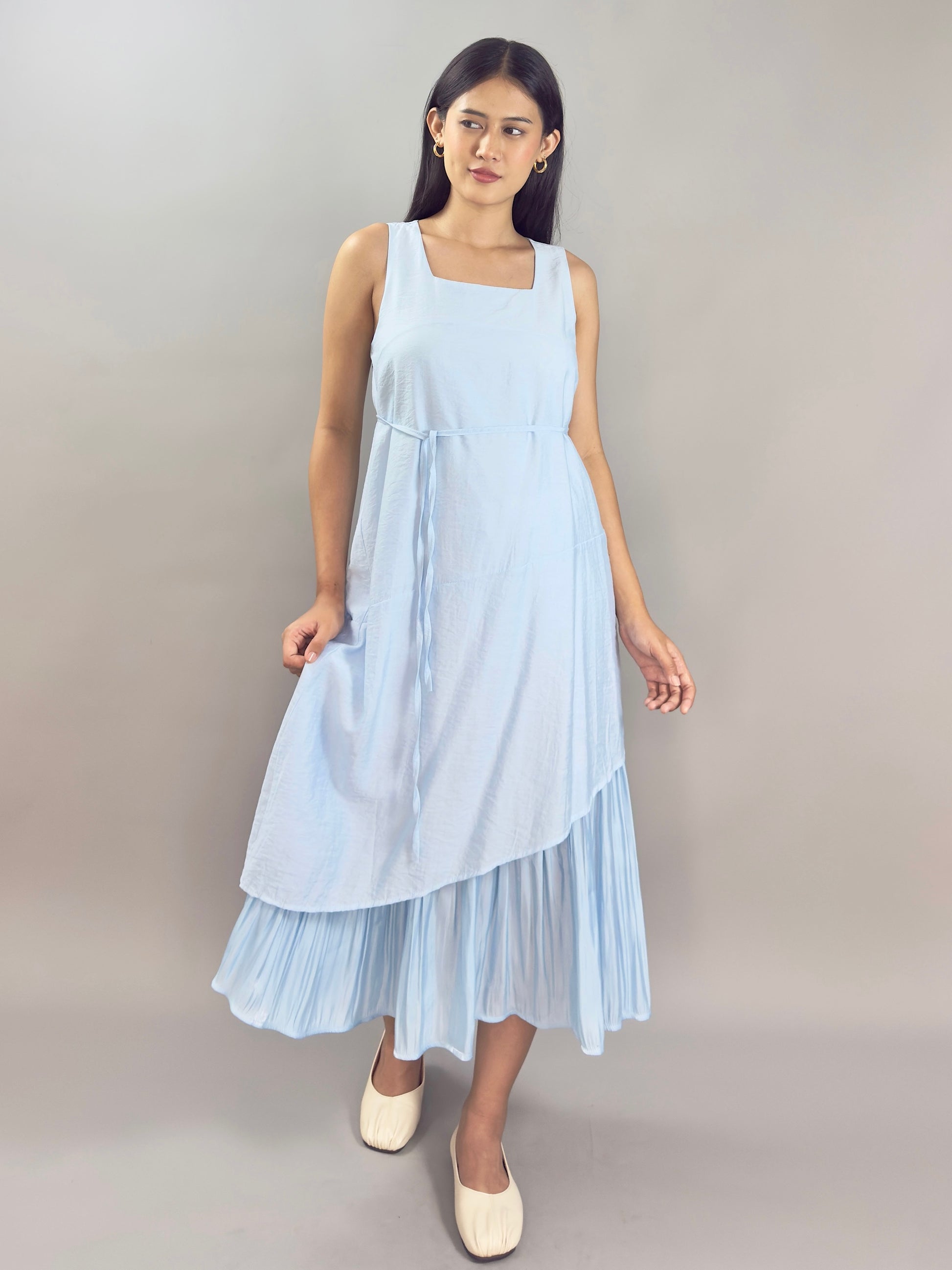 Nīlah Maxi Dress